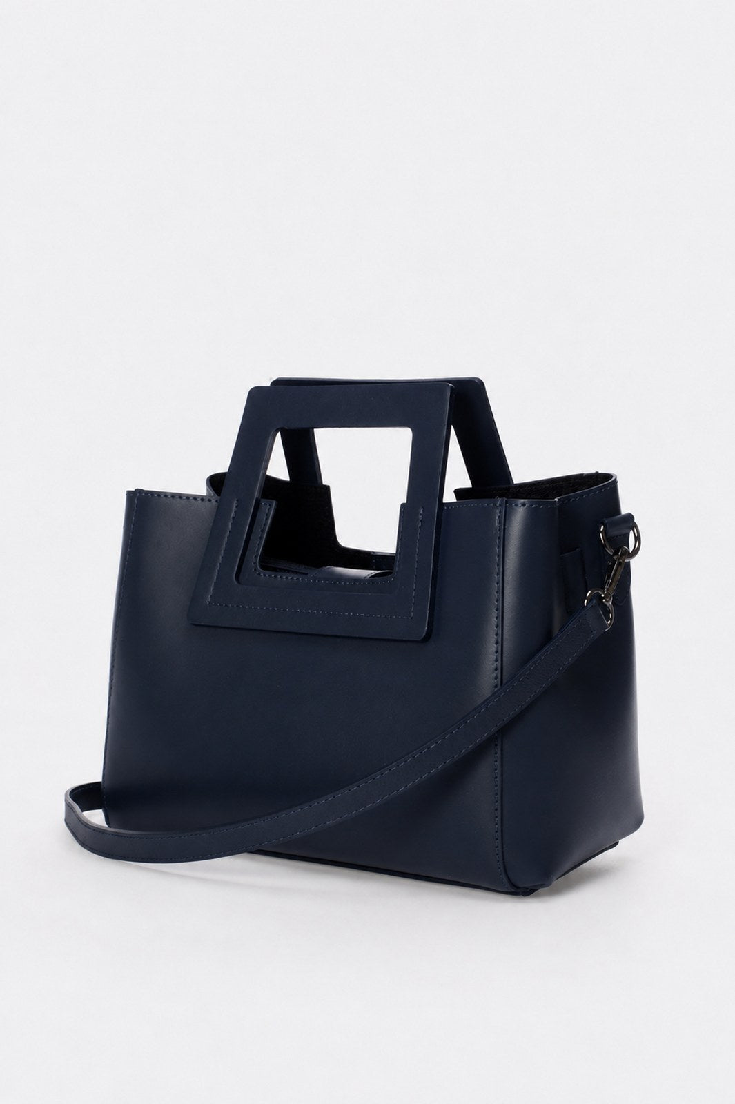 Greta Blue