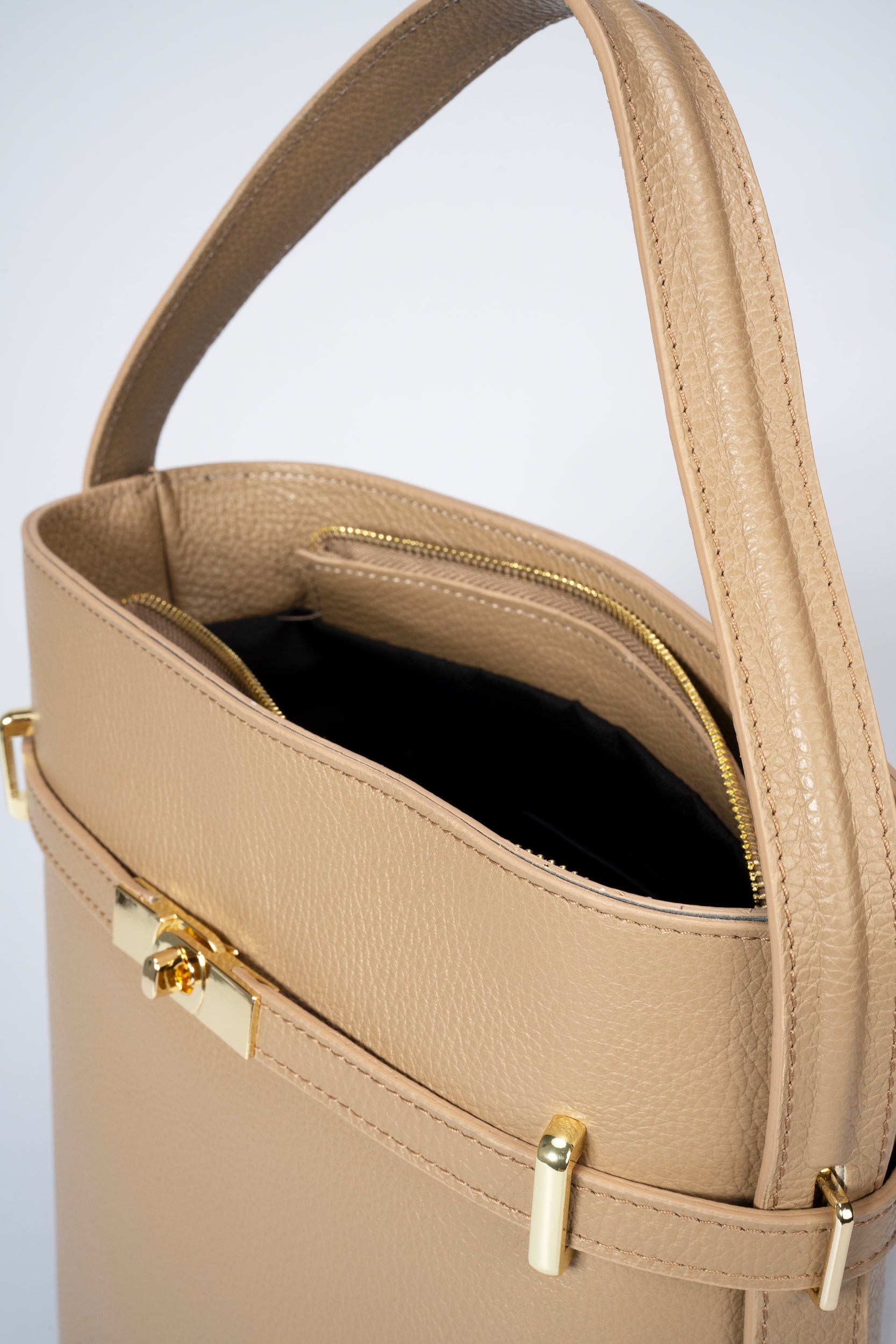 Myrto Beige