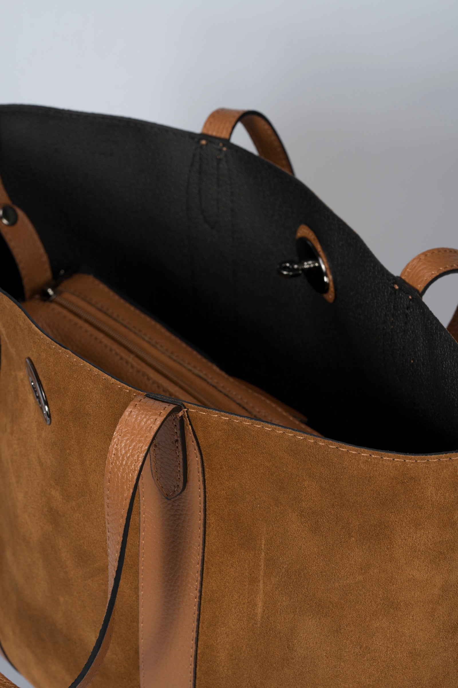 Myra Cognac