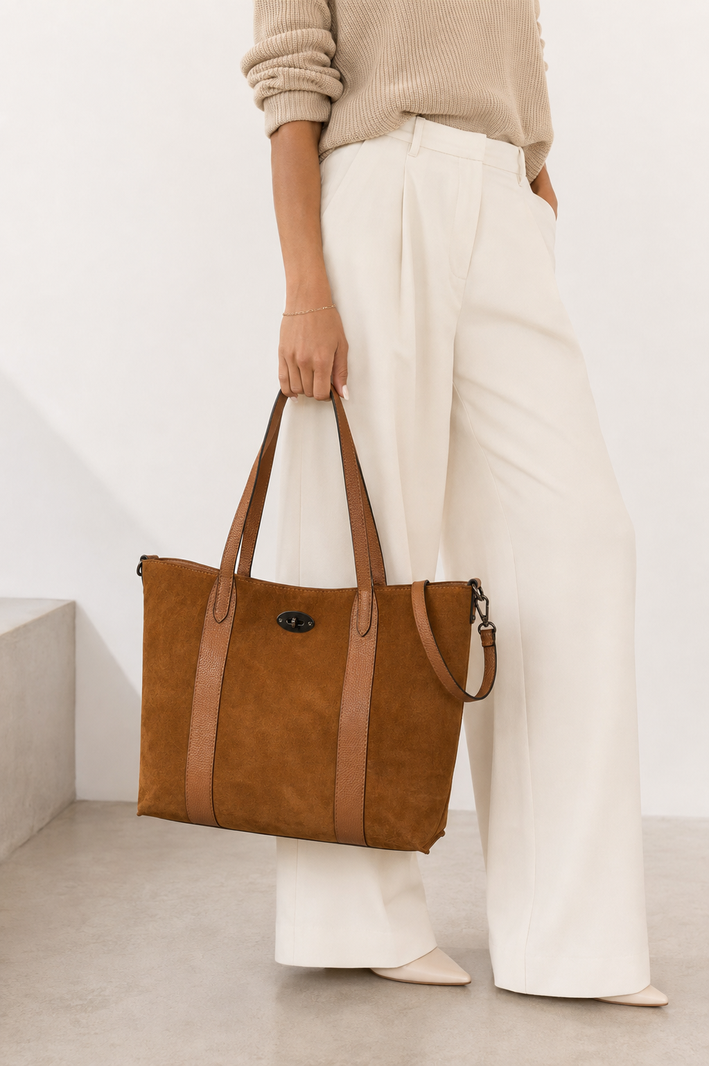 Myra Cognac